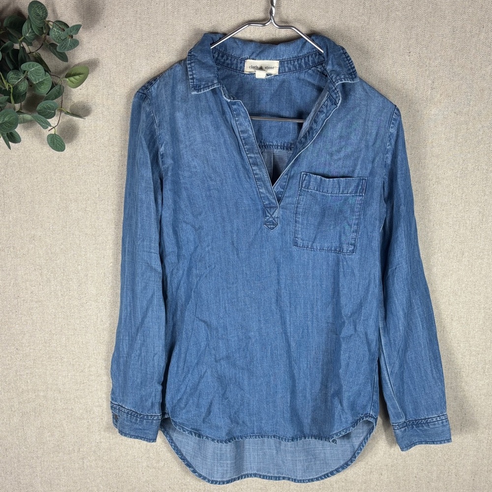Anthropologie > Denim Long Sleeve V Neck Blouse Extra Small